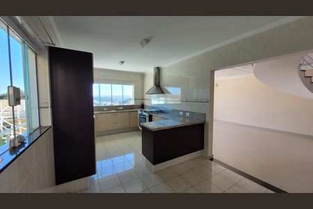 Cozinha de casa de condomínio para alugar com 3 quartos, 300m² em Vila Monte Belo, Itaquaquecetuba