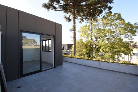 Casa de condomínio à venda com 136m², 3 quartos e 2 vagasCobertura