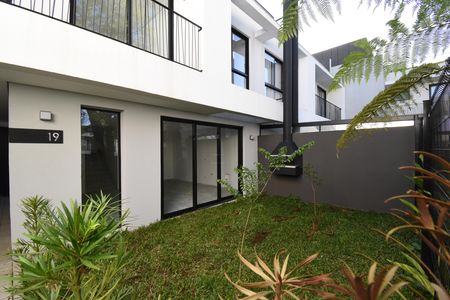 Casa de condomínio à venda com 136m², 3 quartos e 2 vagasÁrea externa