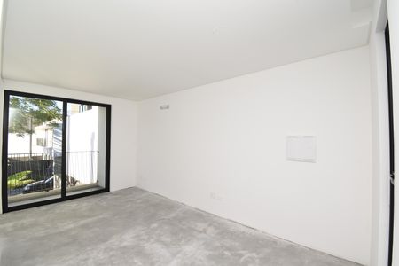 Casa de condomínio à venda com 136m², 3 quartos e 2 vagasSuíte