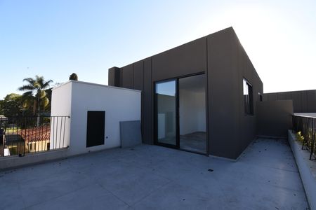 Casa de condomínio à venda com 136m², 3 quartos e 2 vagasCobertura