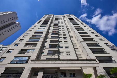 Fachada de apartamento para alugar com 3 quartos, 68m² em Vila Suzana, São Paulo