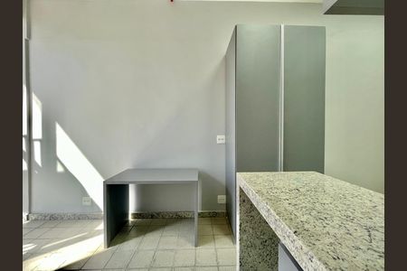 Kitnet/Studio para alugar com 1 quarto, 29m² em Lourdes, Belo Horizonte