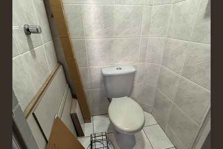 Banheiro de serviço de casa à venda com 2 quartos, 130m² em Mirandópolis, São Paulo