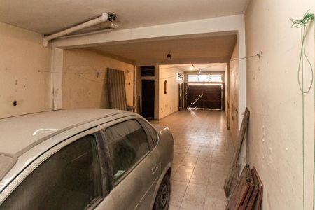 Garagem de casa para alugar com 2 quartos, 210m² em Furnas, São Paulo