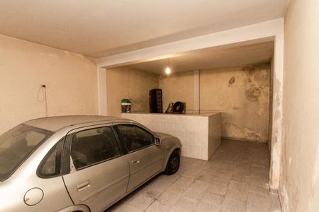 Garagem de casa para alugar com 2 quartos, 180m² em Furnas, São Paulo