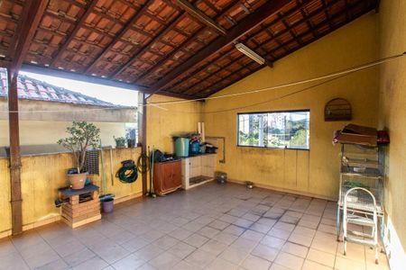 Terraço  de casa à venda com 5 quartos, 342m² em Furnas, São Paulo