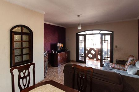 Sala de casa à venda com 5 quartos, 342m² em Furnas, São Paulo