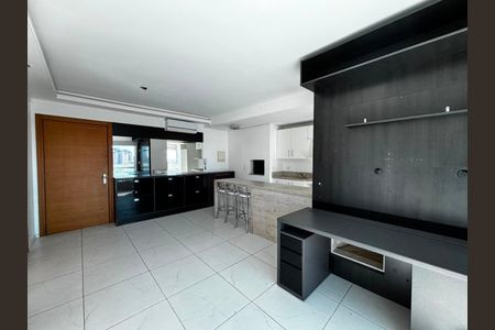 Apartamento para alugar com 2 quartos, 74m² em Três Figueiras, Porto Alegre