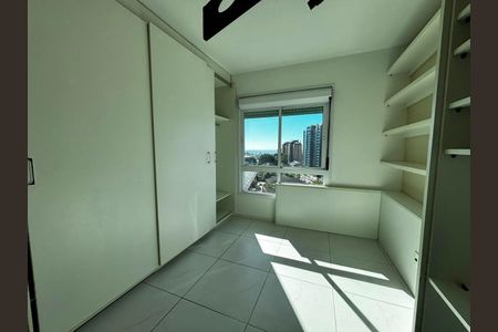 Apartamento para alugar com 74m², 2 quartos e sem vaga