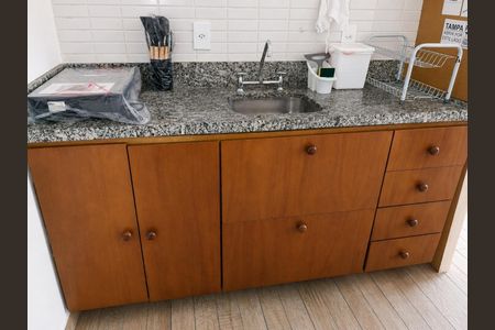 Cozinha de kitnet/studio à venda com 1 quarto, 29m² em Centro Histórico de São Paulo, São Paulo