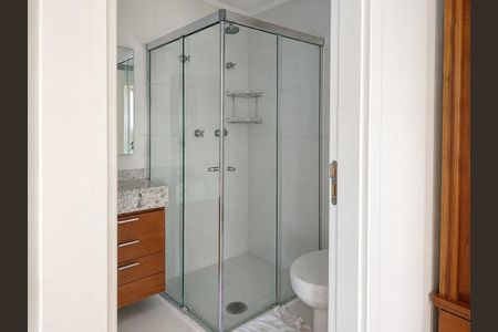 Studio à venda com 29m², 1 quarto e 1 vaga Studio à venda com 29m², 1 quarto e 1 vagaBanheiro