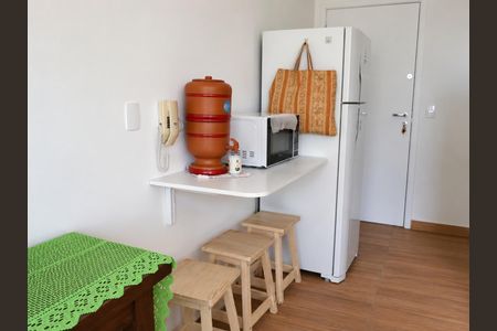 Studio à venda com 29m², 1 quarto e 1 vaga Studio à venda com 29m², 1 quarto e 1 vagaCozinha