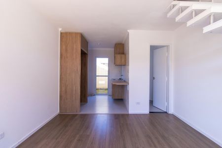 Casa de condomínio para alugar com 48m², 2 quartos e 1 vaga Casa de condomínio para alugar com 48m², 2 quartos e 1 vagaSala