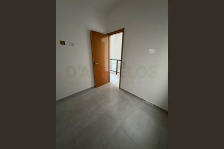 Foto 14 de casa à venda com 3 quartos, 90m² em Vila Ivone, São Paulo
