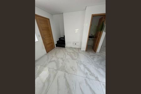 Casa à venda com 3 quartos, 90m² em Vila Ivone, São Paulo