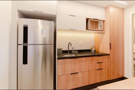 Studio para alugar com 32m², 1 quarto e 1 vaga Studio para alugar com 32m², 1 quarto e 1 vagaCozinha