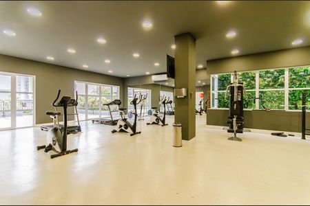 Studio para alugar com 32m², 1 quarto e 1 vaga Studio para alugar com 32m², 1 quarto e 1 vagaÁrea comum - Academia