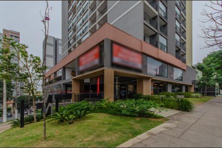 Studio para alugar com 32m², 1 quarto e 1 vaga Studio para alugar com 32m², 1 quarto e 1 vagaFachada