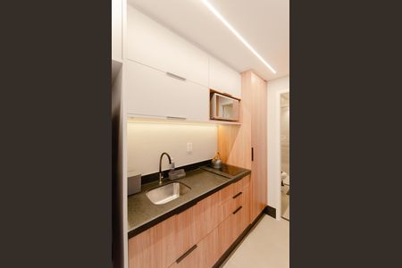 Studio para alugar com 32m², 1 quarto e 1 vaga Studio para alugar com 32m², 1 quarto e 1 vagaCozinha