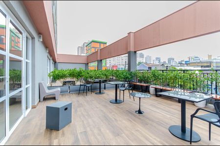 Studio para alugar com 32m², 1 quarto e 1 vaga Studio para alugar com 32m², 1 quarto e 1 vagaÁrea comum - Rooftop