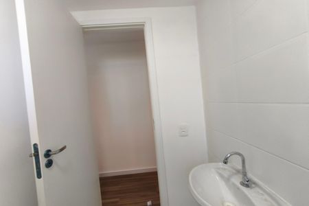 Apartamento à venda com 44m², 2 quartos e 1 vaga Apartamento à venda com 44m², 2 quartos e 1 vagaBanheiro