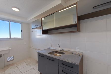 Cozinha de apartamento à venda com 2 quartos, 44m² em Vila Palacios, Campinas