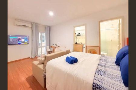 Quarto de apartamento para alugar com 1 quarto, 27m² em Mont’Serrat, Porto Alegre