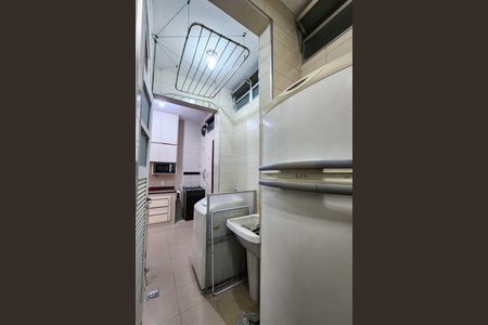 Apartamento para alugar com 57m², 2 quartos e sem vaga Apartamento para alugar com 57m², 2 quartos e sem vagaÁrea de Serviço