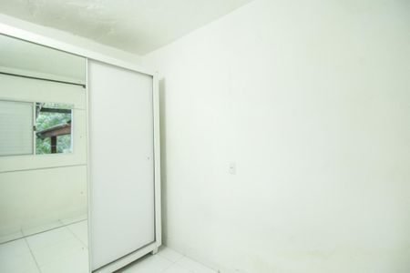 Quarto 1 de casa para alugar com 2 quartos, 65m² em Jardim Bandeirantes, São Paulo
