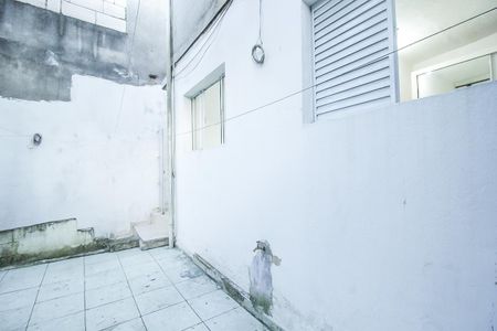 Churrasqueira de casa para alugar com 2 quartos, 65m² em Jardim Bandeirantes, São Paulo