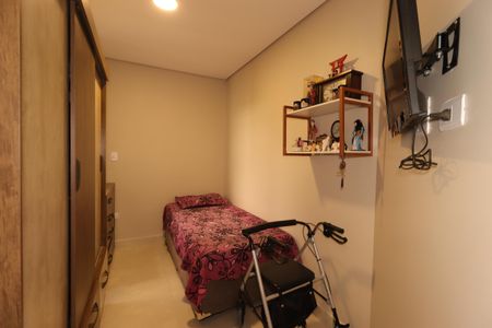 Quarto de apartamento à venda com 2 quartos, 53m² em Jardim Santo Alberto, Santo André