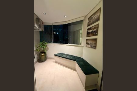 Varanda de apartamento à venda com 2 quartos, 60m² em Ouro Preto, Belo Horizonte