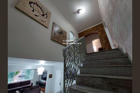 Casa à venda com 4 quartos, 314m² em Jardim Guapira, São Paulo