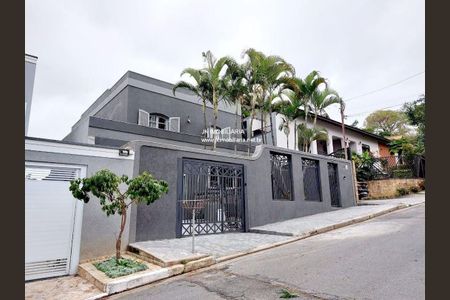 Casa à venda com 4 quartos, 314m² em Jardim Guapira, São Paulo