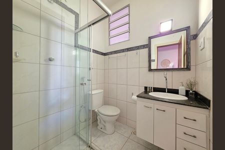 Banheiro Social de apartamento à venda com 3 quartos, 93m² em São Pedro, Belo Horizonte