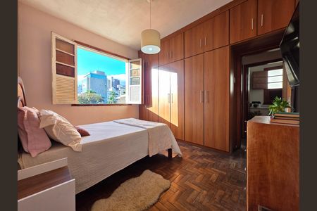 Apartamento à venda com 93m², 3 quartos e 1 vaga Apartamento à venda com 93m², 3 quartos e 1 vagaQuarto Suíte