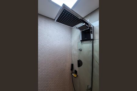 Apartamento à venda com 44m², 2 quartos e sem vaga Apartamento à venda com 44m², 2 quartos e sem vagaBanheiro