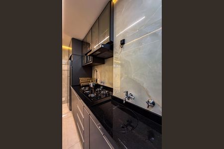 Apartamento à venda com 44m², 2 quartos e sem vaga Apartamento à venda com 44m², 2 quartos e sem vagaCozinha e Área de Serviço