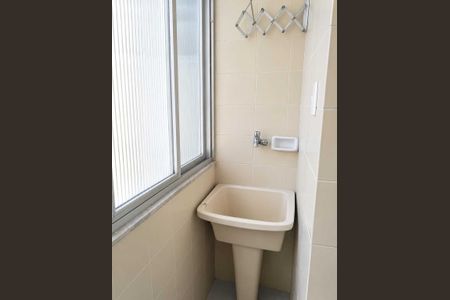 Área de serviço de apartamento à venda com 2 quartos, 58m² em Olaria, Rio de Janeiro