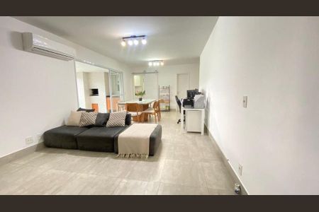 Apartamento para alugar com 2 quartos, 109m² em Jardim Caravelas, São Paulo