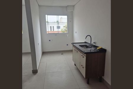 Casa para alugar com 2 quartos, 47m² em Jardim Santa Mena, Guarulhos