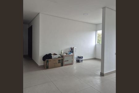 Casa para alugar com 2 quartos, 47m² em Jardim Santa Mena, Guarulhos