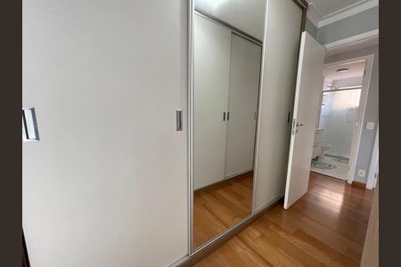 Apartamento para alugar com 134m², 3 quartos e 2 vagasQuarto 1