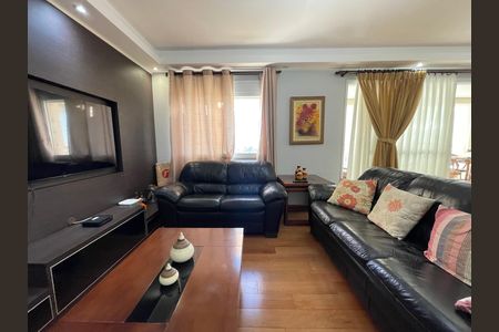 Apartamento para alugar com 134m², 3 quartos e 2 vagasSala