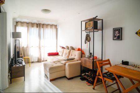 Apartamento para alugar com 67m², 2 quartos e 1 vagaSala