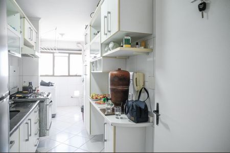 Apartamento para alugar com 67m², 2 quartos e 1 vagaCozinha