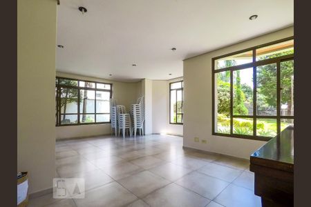 Apartamento para alugar com 67m², 2 quartos e 1 vagaÁrea comum