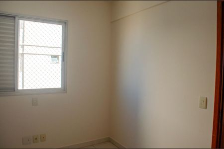 Apartamento para alugar com 65m², 2 quartos e 1 vaga Apartamento para alugar com 65m², 2 quartos e 1 vagaQuarto
