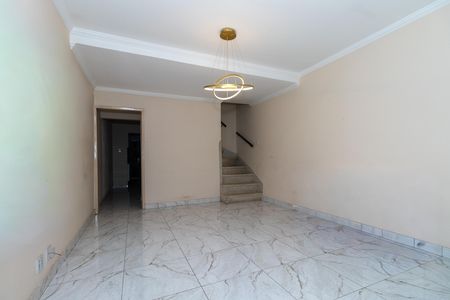 Casa à venda com 2 quartos, 82m² em Jardim Humaita, São Paulo